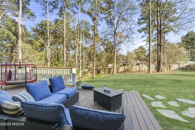 Experience the elegance of this stunning Craftsman-style - photo 40
