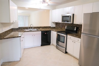 Nice fresh painted corner unit, new water heather, year old - photo 4