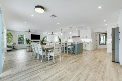 Welcome to a truly exceptional home where timeless design - photo 6