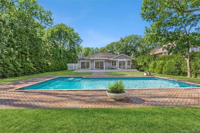 In the heart of Westhampton Beach Village, this 3-bedroom, 4 - photo 1