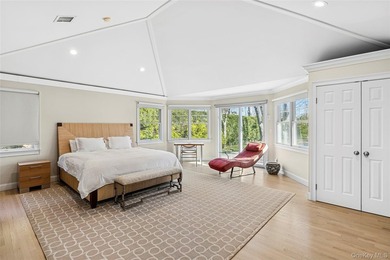 In the heart of Westhampton Beach Village, this 3-bedroom, 4 - photo 7