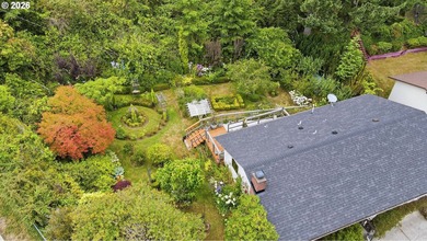 This beautifully maintained 1966 mid-century split-level home is - photo 7