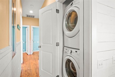 Welcome to your Gulf Coast escape! Nestled in the desirable - photo 12