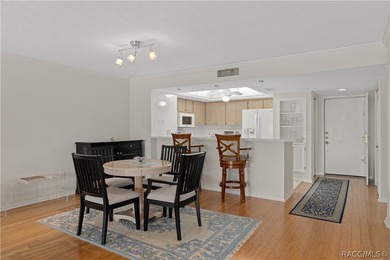 Maintenance Free Living! HOA includes Wi-Fi, basic cable, water - photo 13