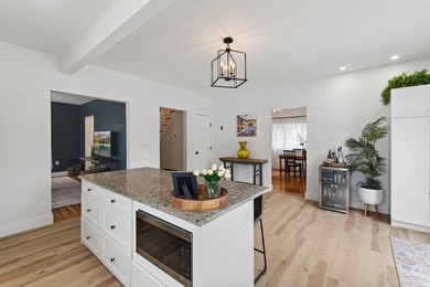 Welcome to this beautifully updated, move-in ready Colonial - photo 15
