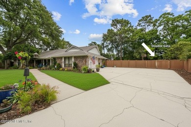 Welcome to your dream home in a gated community! This stunning - photo 5