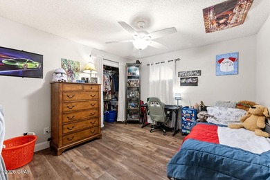 Rare opportunity to own a true live-work lifestyle property in - photo 22