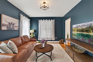 Welcome to this beautifully updated, move-in ready Colonial - photo 25