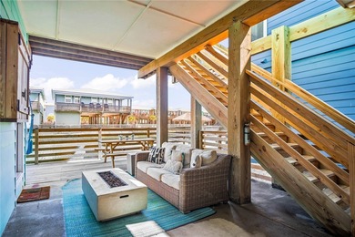 Welcome to your Gulf Coast escape! Nestled in the desirable - photo 31