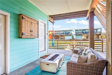 Welcome to your Gulf Coast escape! Nestled in the desirable - photo 32