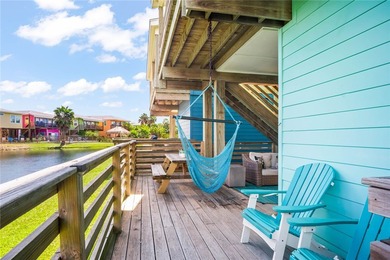 Welcome to your Gulf Coast escape! Nestled in the desirable - photo 33