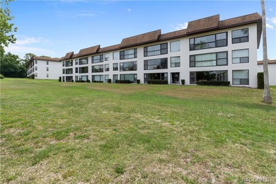 Maintenance Free Living! HOA includes Wi-Fi, basic cable, water - photo 34