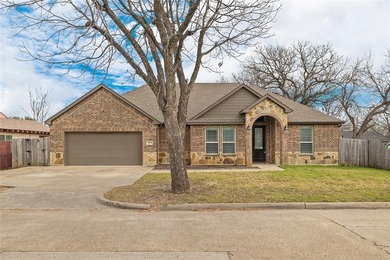 Mountain Creek Lake Home For Sale in Grand Prairie Texas