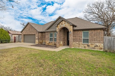 Additional listing photo 2