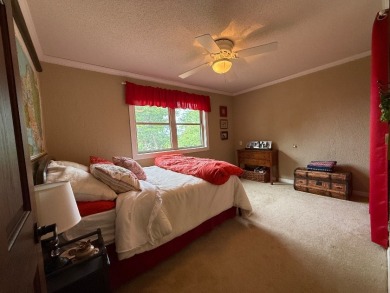 Beautiful Lake Retreat - photo 17