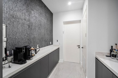 NO HOA! Built in 2023 and impeccably upgraded throughout, this - photo 14