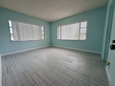 Rare corner unit filled with natural light throughout. This - photo 15