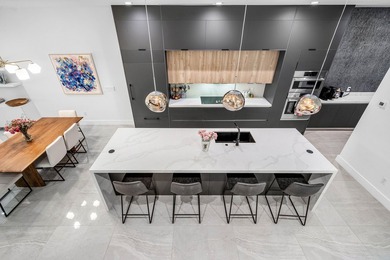 NO HOA! Built in 2023 and impeccably upgraded throughout, this - photo 17