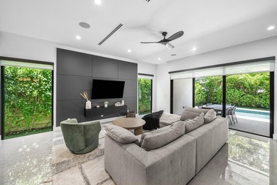 NO HOA! Built in 2023 and impeccably upgraded throughout, this - photo 20