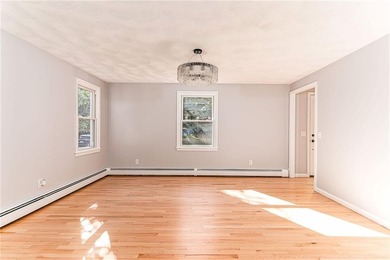 This beautifully updated, turn-key Colonial perfectly pairs - photo 23