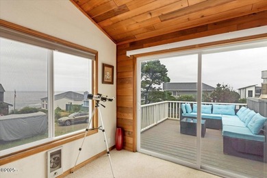 Welcome to your coastal retreat! Beautiful ocean view home just - photo 29