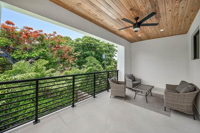 NO HOA! Built in 2023 and impeccably upgraded throughout, this - photo 31