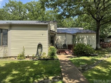 Enjoy this partially furnished condo tucked among the trees - photo 33
