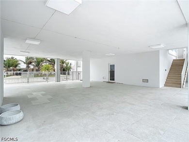 Luxury NEW CONSTRUCTION home offering elevated coastal living in - photo 36