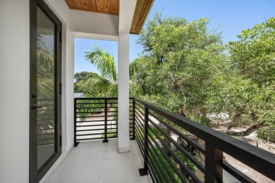 NO HOA! Built in 2023 and impeccably upgraded throughout, this - photo 43