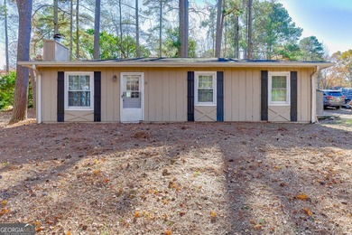 Lake Home For Sale in Gainesville, Georgia