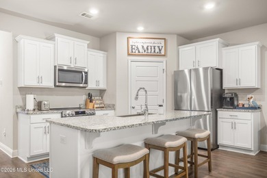Welcome to this inviting home, where comfort meets thoughtful - photo 9