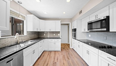Bay Point Beauty - Updated, Inviting, and Ready to Enjoy! - photo 11