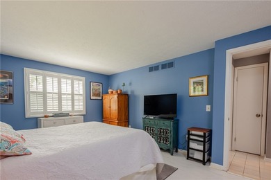 Easy living meets thoughtful updates at 279 Hidden Valley. This - photo 16