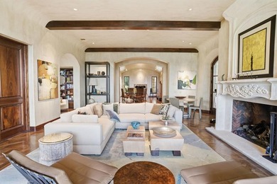 This is truly a home without equal in Fredericksburg! Your very - photo 20