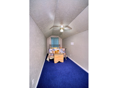 TURNKEY WATERFRONT on 2 pristine acres! This FULLY FURNISHED - photo 23