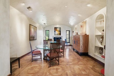 This is truly a home without equal in Fredericksburg! Your very - photo 24