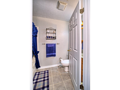 TURNKEY WATERFRONT on 2 pristine acres! This FULLY FURNISHED - photo 28