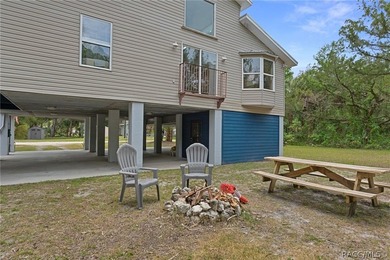 Tucked away at the end of a quiet private road, this elevated - photo 36