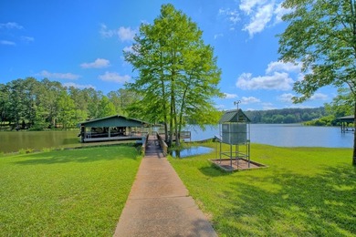TURNKEY WATERFRONT on 2 pristine acres! This FULLY FURNISHED - photo 38
