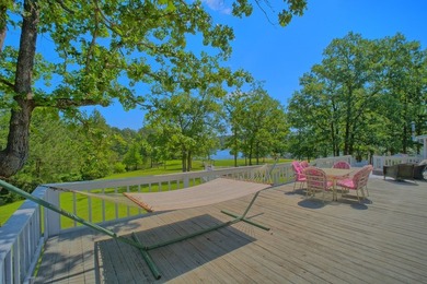 TURNKEY WATERFRONT on 2 pristine acres! This FULLY FURNISHED - photo 47