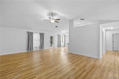 SELLERS SAY *BRING YOUR OFFER!* HUGE PRICE REDUCTION! This - photo 16