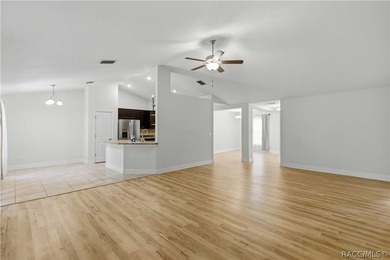 SELLERS SAY *BRING YOUR OFFER!* HUGE PRICE REDUCTION! This - photo 17