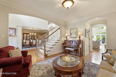 Luxury meets lifestyle in this exceptional Jefferson Park - photo 8