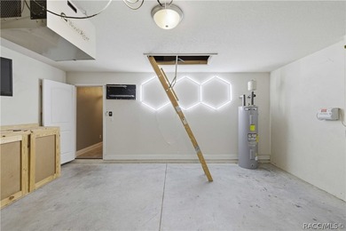SELLERS SAY *BRING YOUR OFFER!* HUGE PRICE REDUCTION! This - photo 40