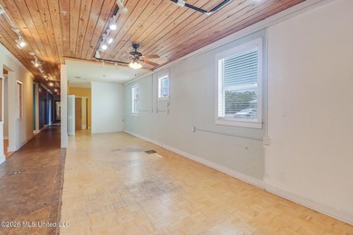 Commercial Investment Opportunity in Downtown Bay St. Louis! - photo 6