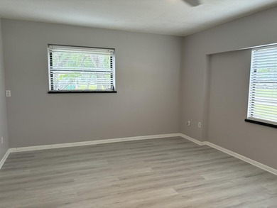 Rare double corner lot with an additional large detached two car - photo 16