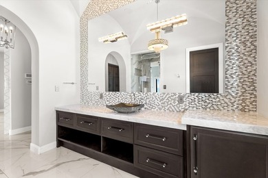 Discover an extraordinary luxury and architectural brilliance in - photo 18