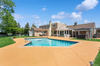Welcome to one of Hewlett Harbor's finest waterfront offerings - - photo 29