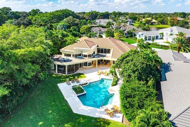 Exquisite single-story residence in the prestigious community of - photo 3