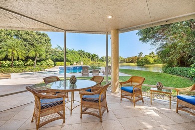 Exquisite single-story residence in the prestigious community of - photo 7